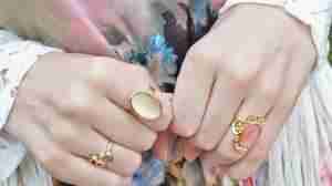 Какую силу несут кольца на разных пальцах? Кольцо — сильнейший магический амулет, украшение, которому…