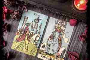 ПРИЧИНЫ СМЕРТИ НА ТАРО Шут — неудачное падение с высоты Влюбленные — часто «нечто»,…